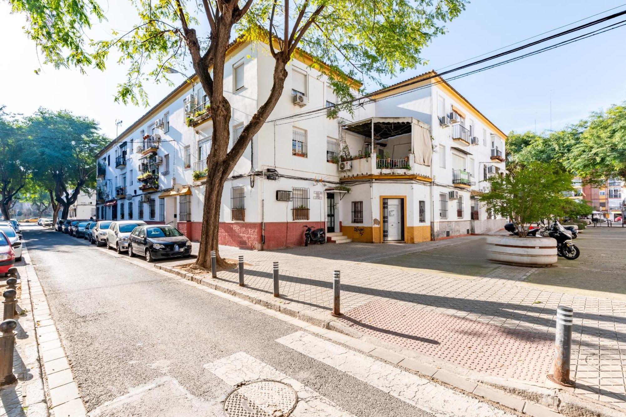 Apartamento Triana Los Remedios Sevilla Dış mekan fotoğraf