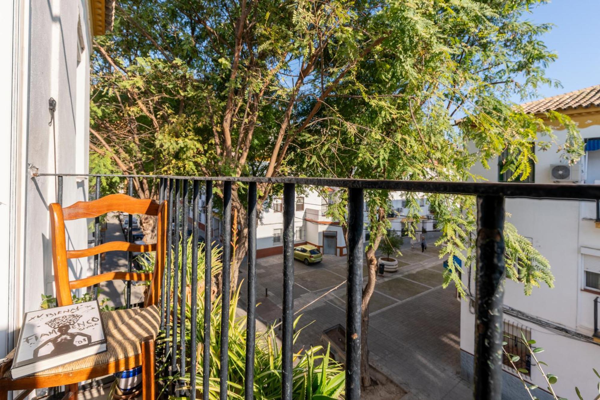 Apartamento Triana Los Remedios Sevilla Dış mekan fotoğraf