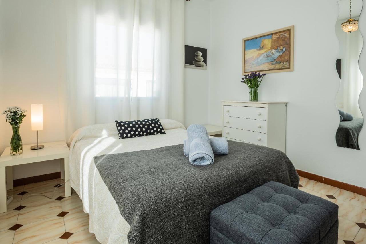 Apartamento Triana Los Remedios Sevilla Dış mekan fotoğraf